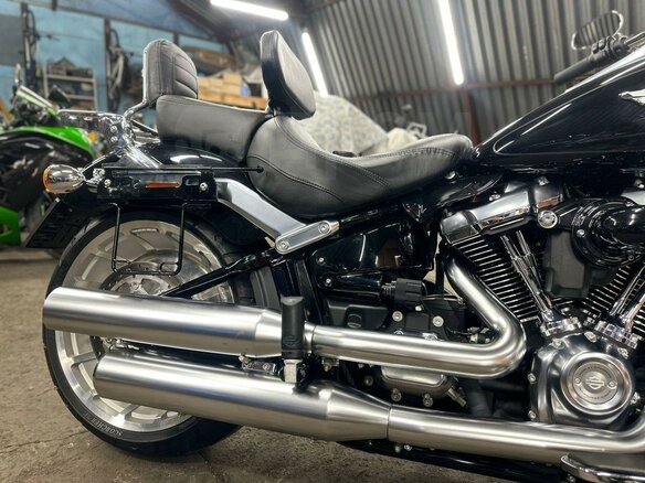 2017 Harley-Davidson Fat Boy, чёрный, 1990000 рублей - вид 15