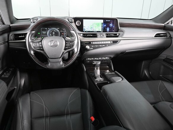 2021 Lexus ES 300h VII, серый - вид 5