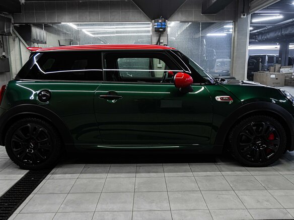 2019 Mini Hatch JCW III (F55/F56) Рестайлинг, зелёный, 2500000 рублей - вид 5