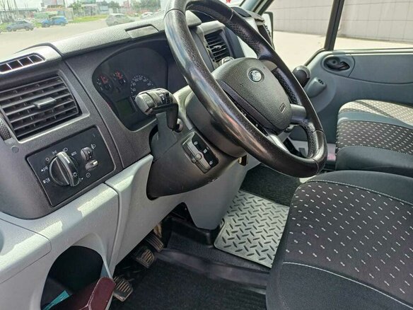 2007 Ford Transit, белый, 1000000 рублей