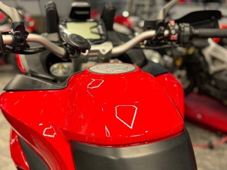 2017 Ducati Multistrada 950, красный, 1050000 рублей, вид 5