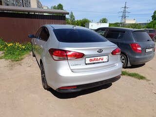 2017 Kia Cerato III Рестайлинг (Classic), серебристый, 1400000 рублей, вид 2