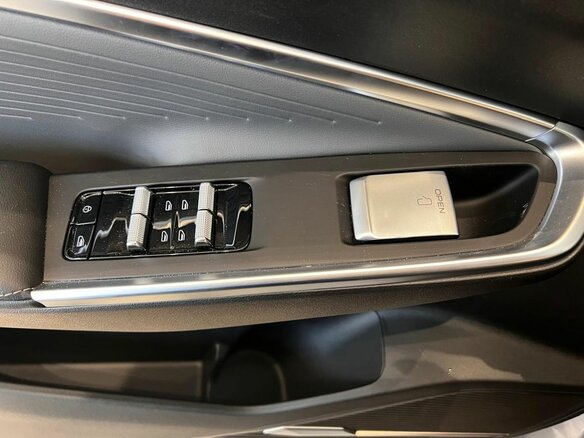 2026 Geely Cityray, серый, 2925990 рублей - вид 13