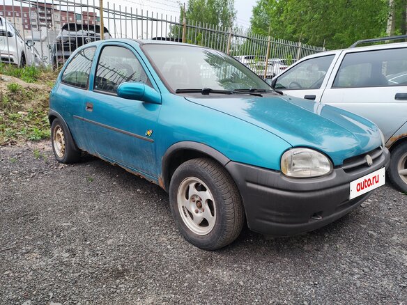 1994 Opel Corsa B, зелёный - вид 1