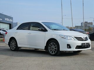 2012 Toyota Corolla X (E140, E150) Рестайлинг, белый, 915000 рублей, вид 3