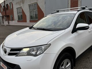 2013 Toyota RAV4 IV (XA40), белый, 1400000 рублей, вид 3
