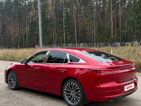 2024 FAW Bestune B70 I Рестайлинг, красный, 2200000 рублей, вид 5