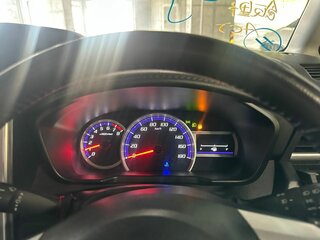 2017 Toyota Tank I, белый, 1050000 рублей, вид 5