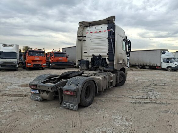 2023 Dongfeng DFH 4180, белый, 4050000 рублей - вид 2