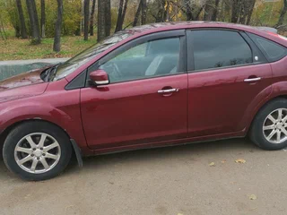 2008 Ford Focus II Рестайлинг, пурпурный, 620000 рублей, вид 3