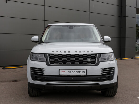 2018 Land Rover Range Rover Long IV Рестайлинг, белый, 6898000 рублей - вид 1