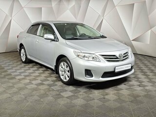 2011 Toyota Corolla X (E140, E150) Рестайлинг, серебристый, 997000 рублей, вид 3