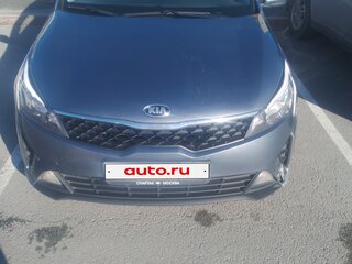 2020 Kia Rio IV Рестайлинг, серый, 1100000 рублей, вид 2