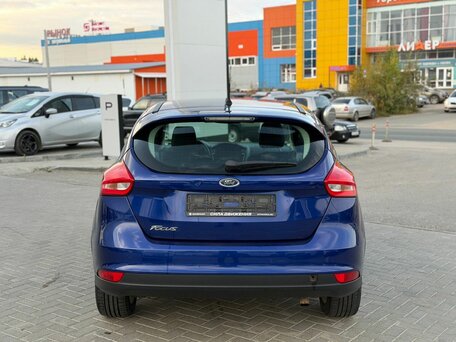 2015 Ford Focus III Рестайлинг, синий, 980000 рублей, вид 5