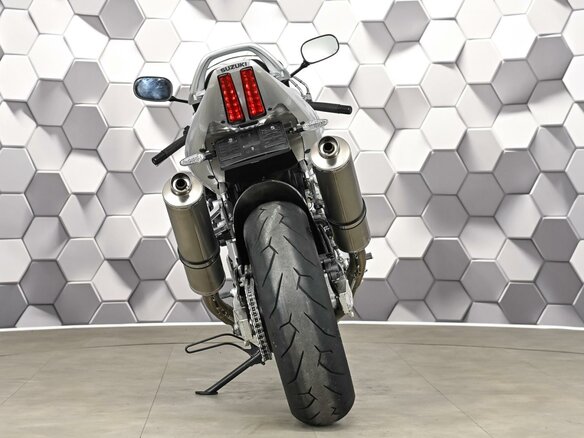 2003 Suzuki SV 1000, серебристый - вид 5