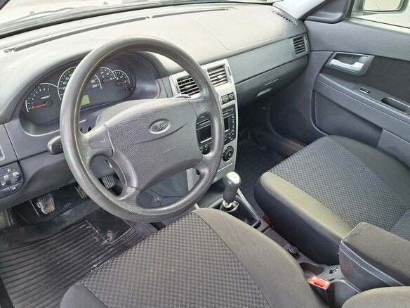 2011 Lada (ВАЗ) Priora I, серебристый, 298000 рублей - вид 8