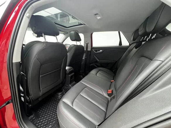 2023 Audi Q2 L 35 TFSI I Рестайлинг, красный, 1700000 рублей - вид 15