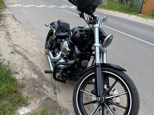 2015 Harley-Davidson Breakout, чёрный, 1500000 рублей - вид 5