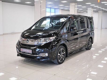 Honda Stepwgn V