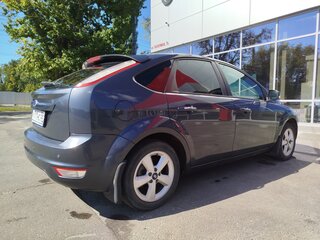 2011 Ford Focus II Рестайлинг, серый, 470000 рублей, вид 4