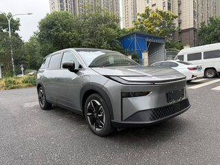 2026 Toyota bZ3X 58.3 kWh, серый, 2590000 рублей, вид 1