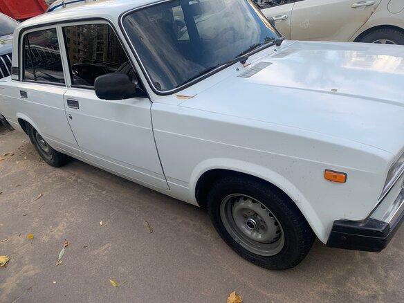 2005 Lada (ВАЗ) 2107, белый, 220000 рублей - вид 9