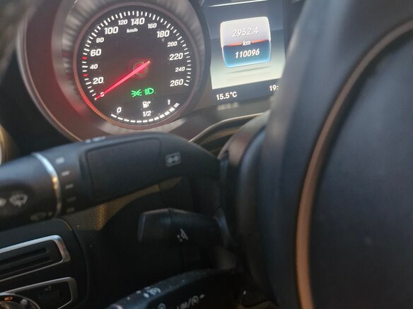 2015 Mercedes-Benz C-Класс 180 IV (W205), синий, 2200000 рублей - вид 10