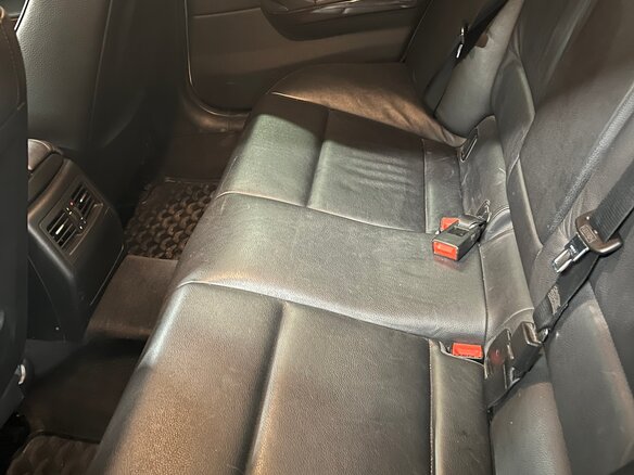 2011 BMW 3 серии 325xi V (E90/E91/E92/E93) Рестайлинг, белый, 1700000 рублей - вид 11