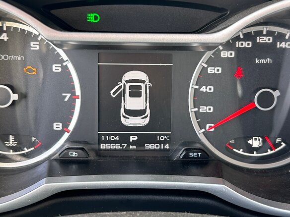 2018 Geely Atlas I, чёрный, 1700000 рублей - вид 6