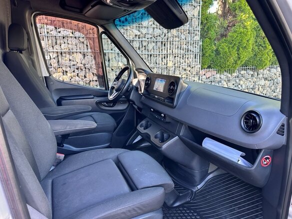 2020 Mercedes-Benz Sprinter, серый, 6200000 рублей - вид 11