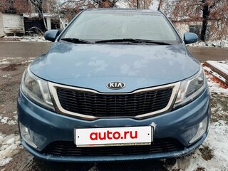 2014 Kia Rio 6-speed III, голубой, 805000 рублей, вид 2