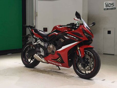 2022 Honda CBR 650R, красный, 977000 рублей, вид 3
