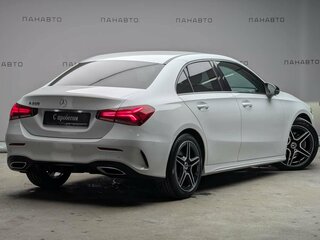 2019 Mercedes-Benz A-Класс 200 IV (W177), белый, 2495000 рублей, вид 3