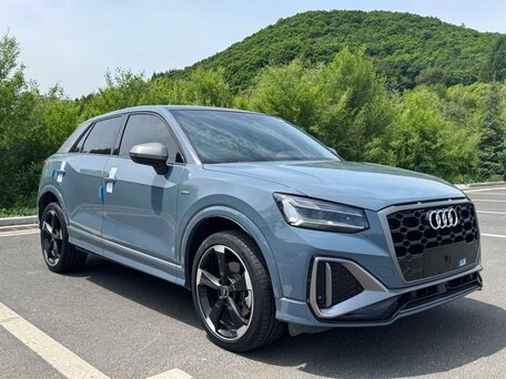2022 Audi Q2 L 35 TFSI I Рестайлинг, синий, 1730000 рублей, вид 1
