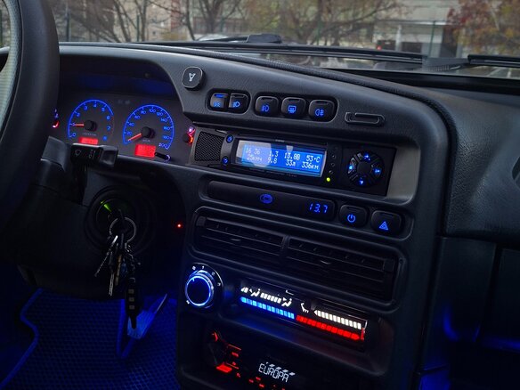 2007 Lada (ВАЗ) 2115, серебристый, 250000 рублей - вид 9