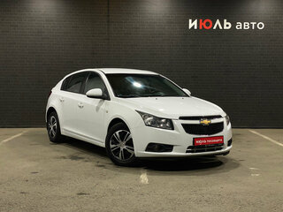 2012 Chevrolet Cruze I, белый, 800000 рублей, вид 3