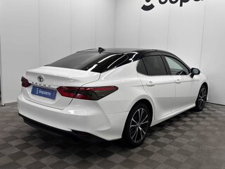 2019 Toyota Camry VIII (XV70), белый, 2320000 рублей, вид 4