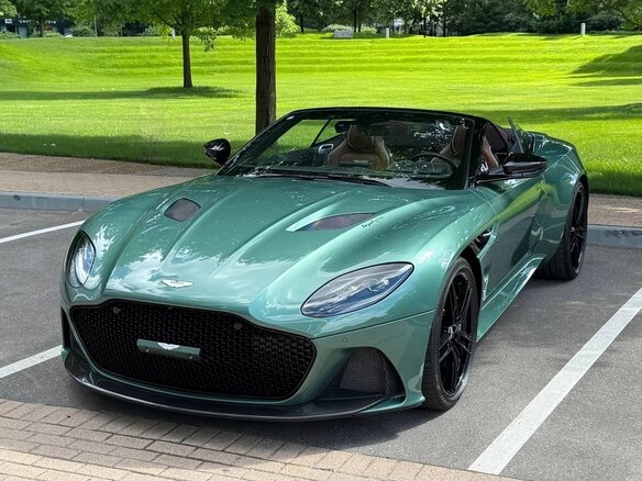 2021 Aston Martin DBS Volante III, зелёный, 25500000 рублей - вид 10
