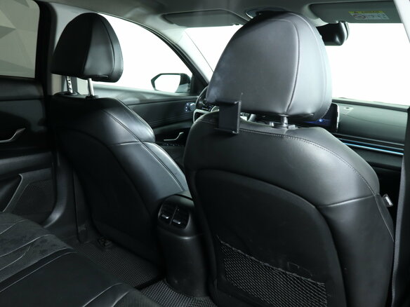 2020 Hyundai Elantra VII (CN7), зелёный, 2300000 рублей - вид 26