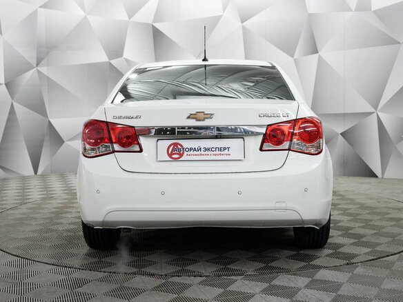 2012 Chevrolet Cruze I, белый, 650000 рублей - вид 3