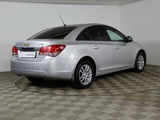 2012 Chevrolet Cruze I, серебристый, 699990 рублей, вид 5