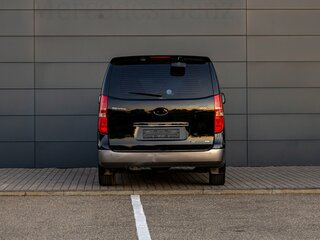 2012 Hyundai Grand Starex I, чёрный, 2195000 рублей, вид 5