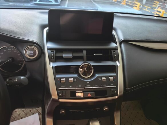 2021 Lexus NX 200 I Рестайлинг, серый, 2543000 рублей - вид 12