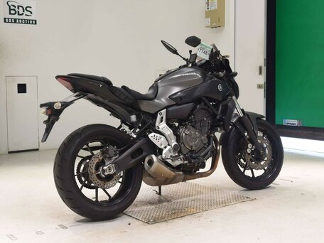 2016 Yamaha MT-07 (FZ-07), серый, 715000 рублей, вид 5
