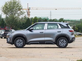 2026 BYD Yuan Up 45.12 kWh, серый, 2149000 рублей, вид 2