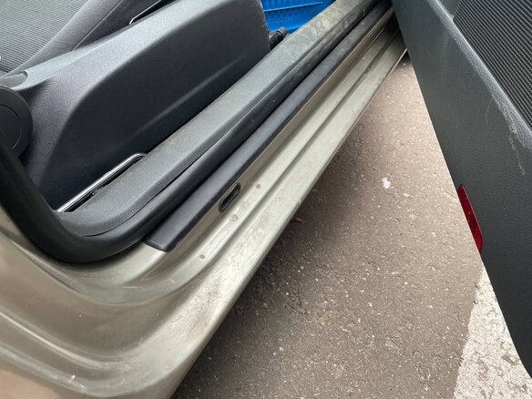 2005 Volkswagen Golf V, бежевый, 550000 рублей - вид 27