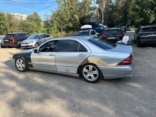 2000 Mercedes-Benz S-Класс 320 Long IV (W220), серый, 270000 рублей, вид 3