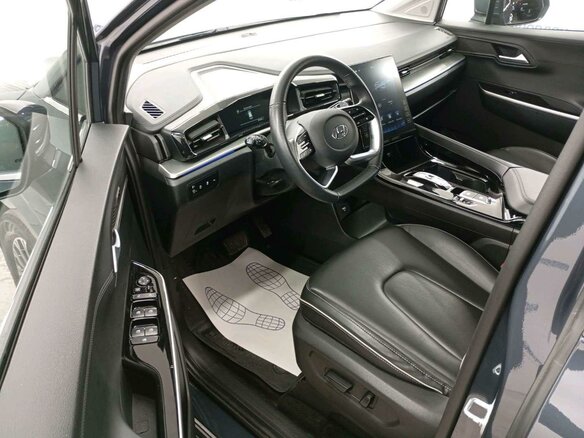 2024 Hyundai Custo I, серый, 3140000 рублей - вид 5