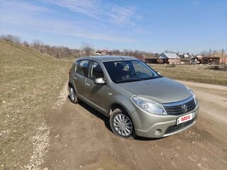 2012 Renault Sandero I, бежевый, 500000 рублей, вид 2