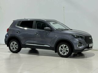 2025 Chery Tiggo 4 Pro I Рестайлинг, серый, 1675000 рублей, вид 4